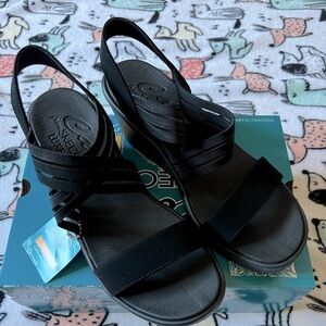 New Cali from Skechers Luxe Foam Black Wedge Sandals in size 10